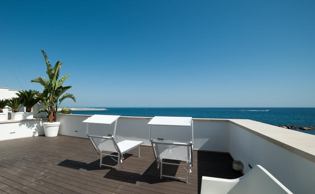 Moma Molfetta Mare Bed & Breakfast Exterior photo